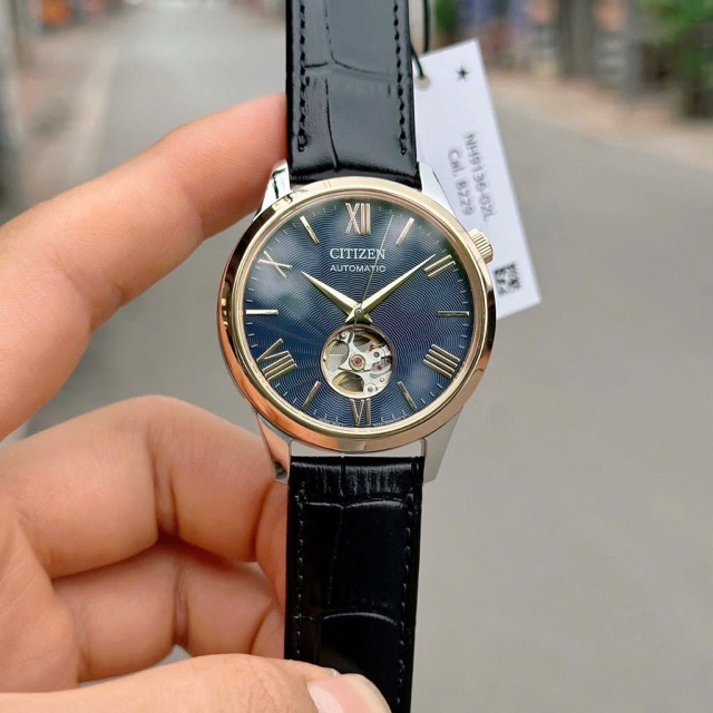 Đồng hồ nam dây da Citizen Automatic Open Heart NH9136-02L