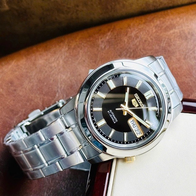 Đồng hồ nam dây thép Seiko 5 Automatic SNKK17K1 - Ảnh 8