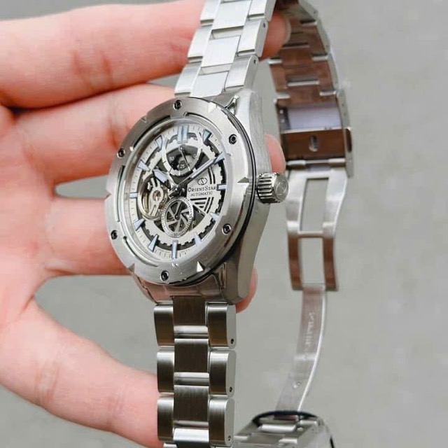Đồng hồ nam dây thép Orient Star Automatic Avant-Garde Skeleton RE-AV0A02S00B RE-AV0A02S00Z - Ảnh 6