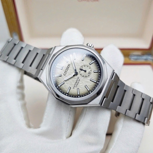 Đồng hồ nam dây thép Citizen Zenshin 60 Automatic Super Titanium NK5020-58P - Ảnh 5