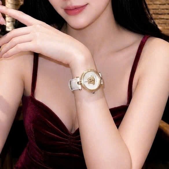 Đồng hồ nữ dây da Versace Quartz Swissmade Palazzo Empire White VECQ00218 - Ảnh 2