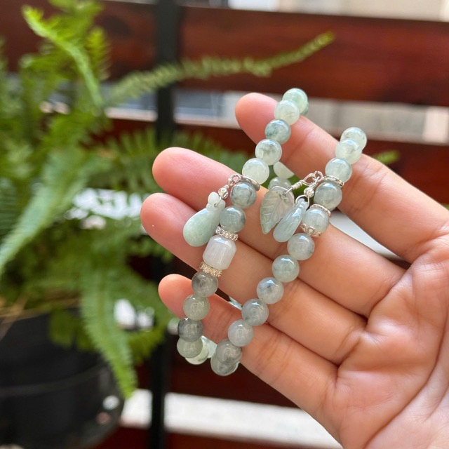 Chuỗi ngọc Thiên Nhiên Myanmar Type A Chuỗi hoa bay chất nếp băng trong keo thấu dây size 7.2li - Ảnh 10