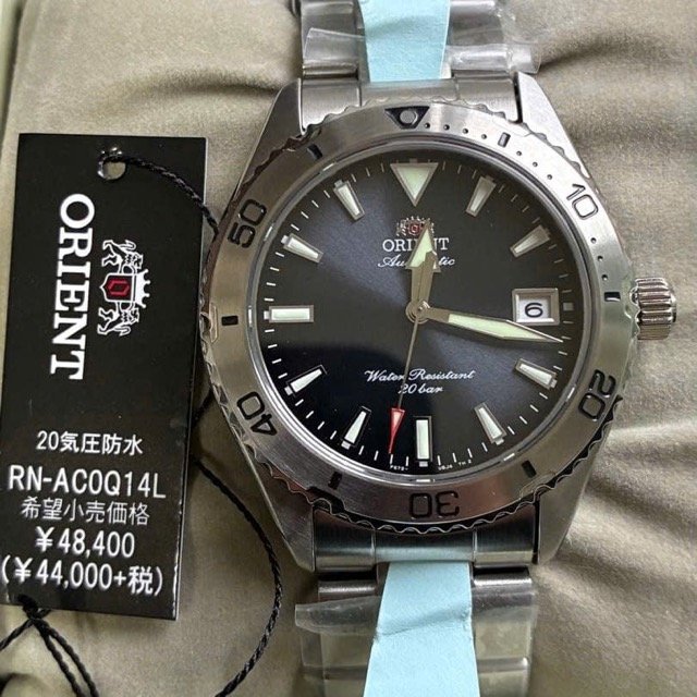 Đồng hồ nam dây thép Orient Sports Mako 40 Automatic RN-AC0Q14L