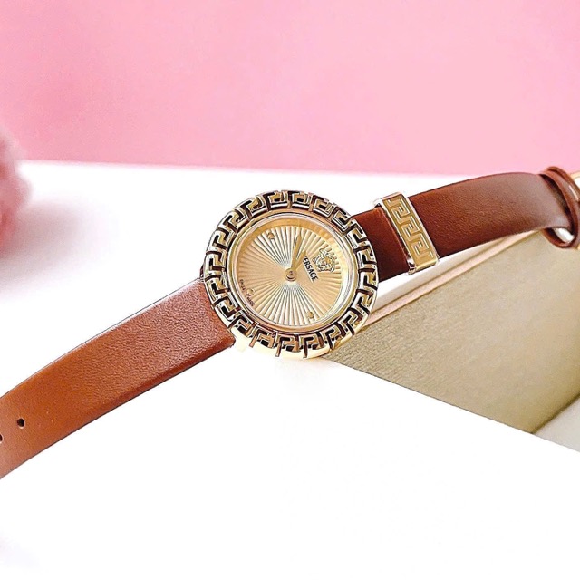 Đồng hồ nữ dây da Versace La Greca Swissmade VE8C00124 - Ảnh 7