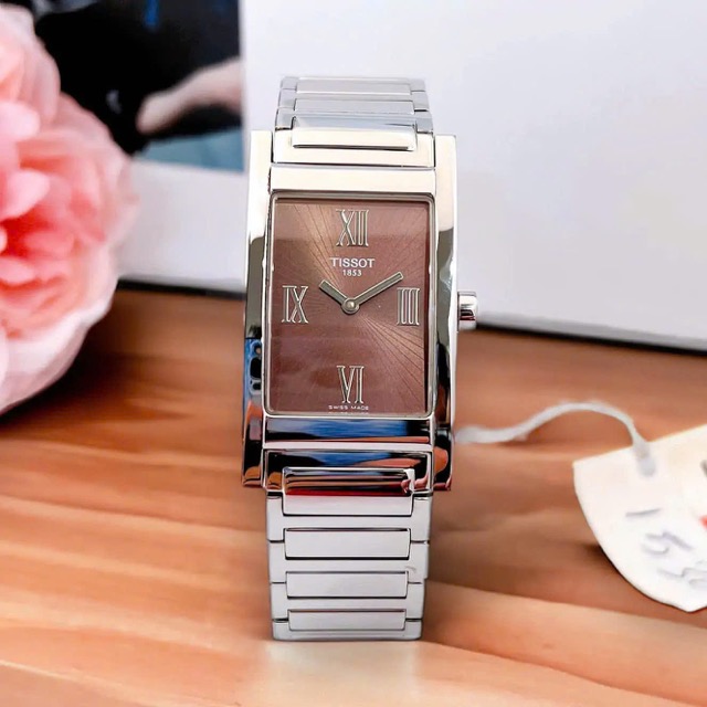 Đồng hồ nữ dây da Tissot Happy Chic Quartz T016.309.11.293.00 - Ảnh 6