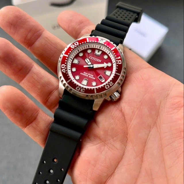 Đồng hồ nam dây cao su Citizen Eco-Drive Promaster BN0159-15X