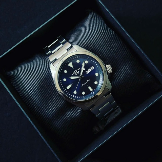 Đồng hồ nam dây thép Seiko 5 Sport Automatic SRPE53K1 - Ảnh 4