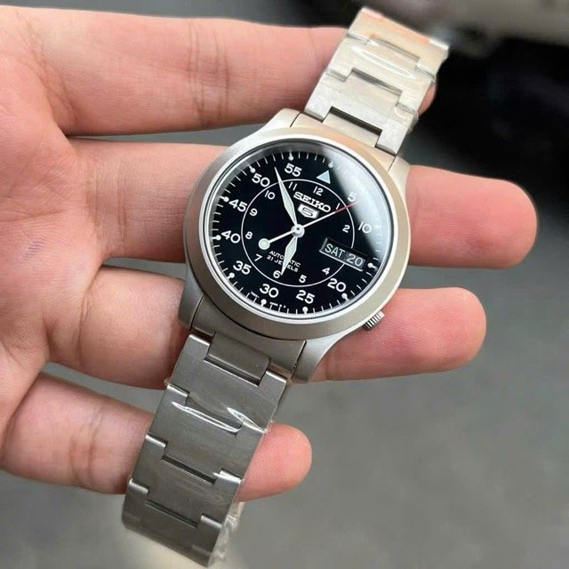 Đồng hồ nam dây thép Seiko 5 Sport Automatic SNK809K1 - Ảnh 5