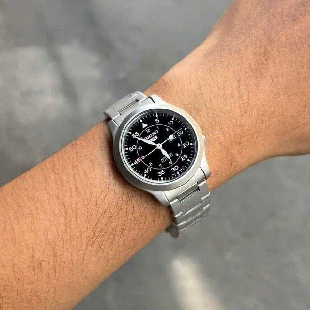 Đồng hồ nam dây thép Seiko 5 Sport Automatic SNK809K1 - Ảnh 6