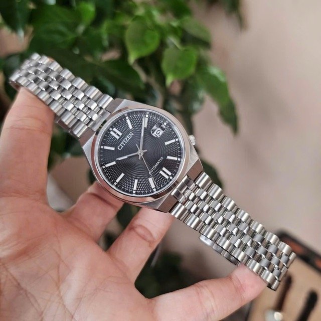 Đồng hồ nam dây thép Citizen Tsuyosa 60 Automatic Sport Chic Guilloche Dial NK0030-51E - Ảnh 2