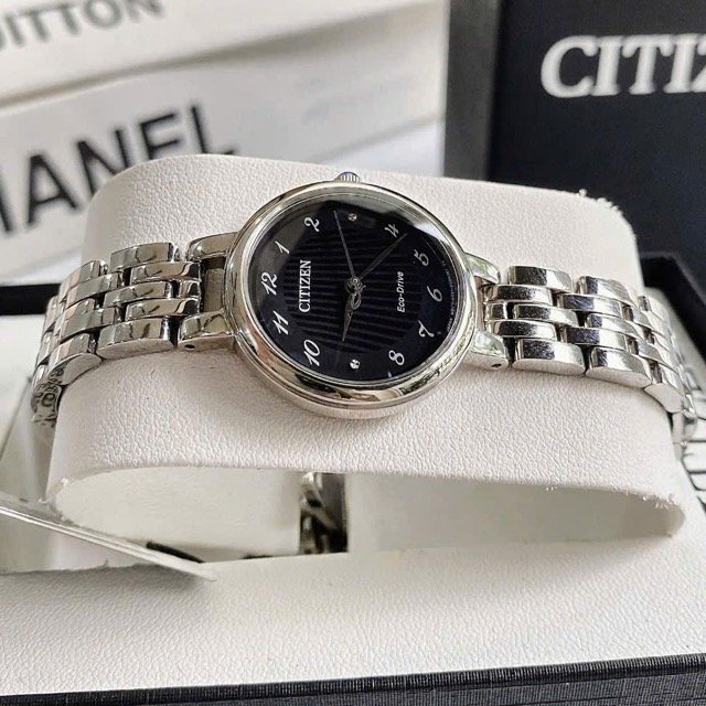 Đồng hồ nữ dây thép Citizen Eco-Drive EM0990-81E - Ảnh 3
