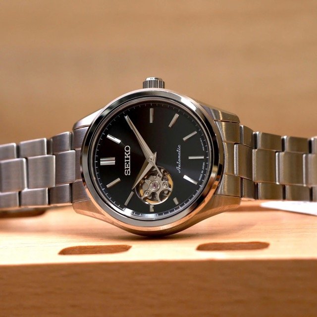 Đồng hồ nam dây thép Seiko Automatic Open Heart HFB003J1 - Ảnh 2
